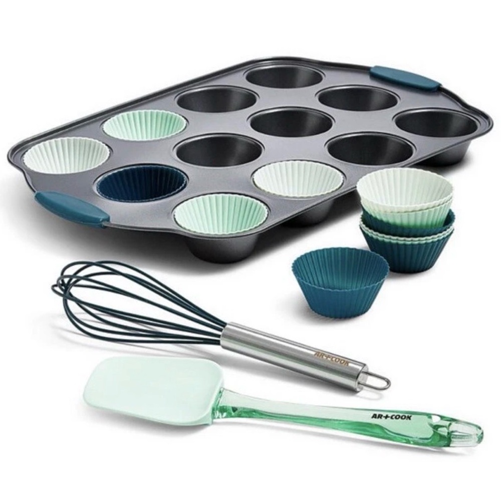 Ar+Cook 15-Pc. Cupcake Pan, Silicone Liners & Tools Set Mint Green/Turquoise